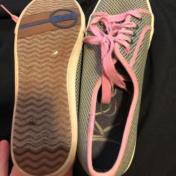 Spring sneakers - Picture 4 of 4